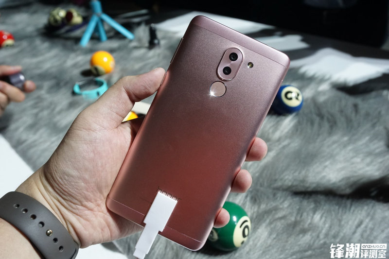 华为手机成信号榜霸主,你手上的机机上榜了吗?