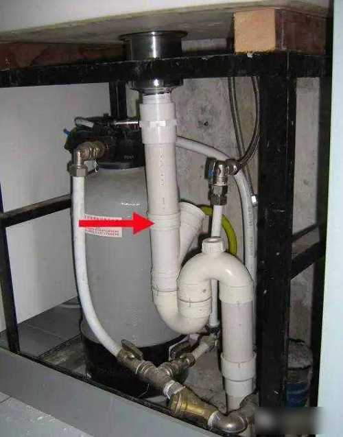 如何解决卫生间返臭的问题,卫生间马桶反臭