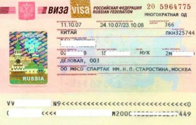 航班延误过了饭点怎么处理,航班延误机场会怎么处理