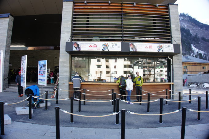 霞慕尼徒步环勃朗峰,霞慕尼勃朗峰缆车