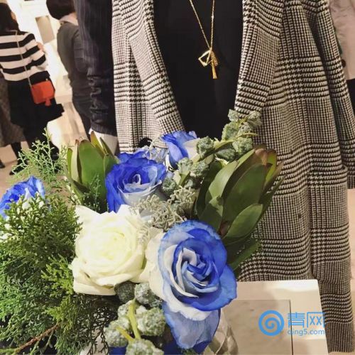 网红们都在戴的项链,网红戴哪些首饰