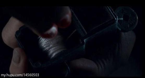 此物被视为鲁班遗物，木匠拿它断案，道士拿它捉鬼