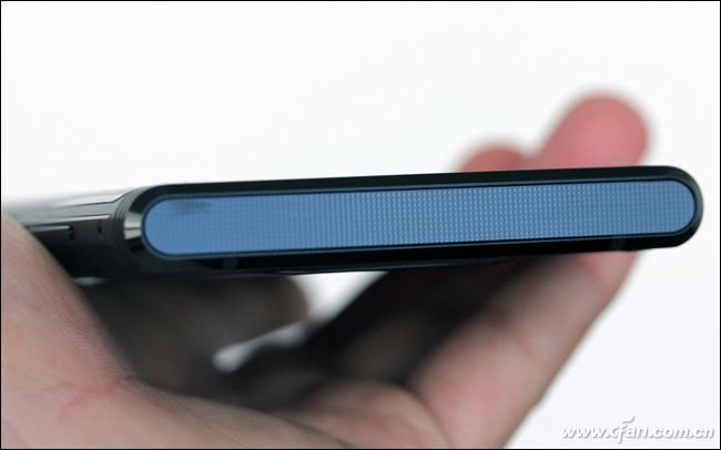 金立6999元,499元的金立手机2012年