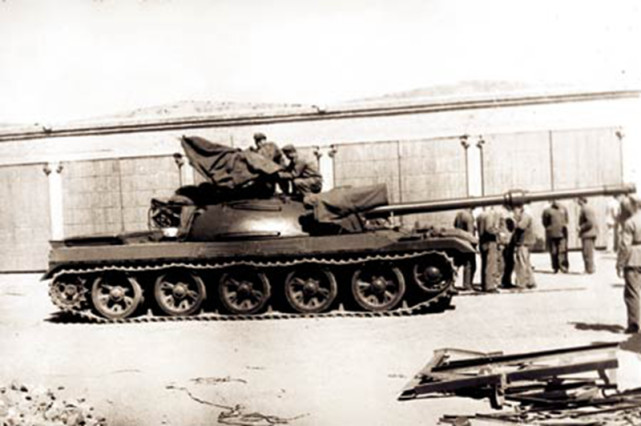 5分钟看懂坦克发展史 (坦克经过三代的发展出现了什么化)