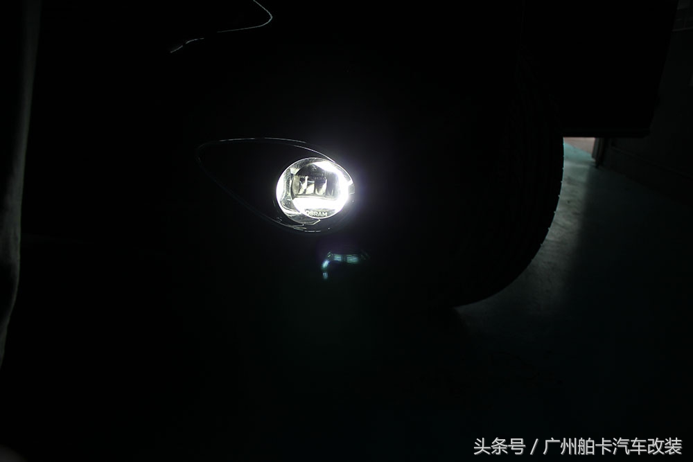 英菲尼迪qx70改装大灯总成,英菲尼迪qx70大灯改装