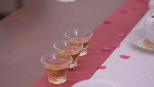 红茶红不红？用这个标准来判断茶质好坏靠谱么？