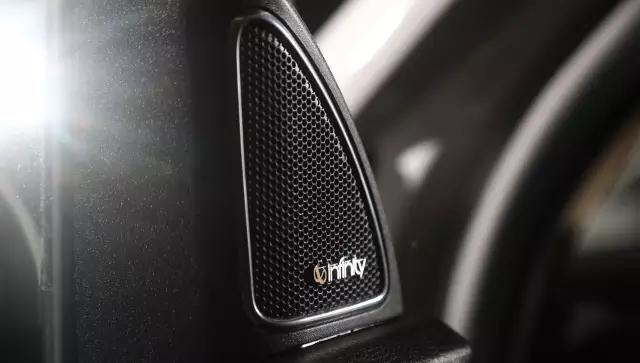 宝骏560音响直播,宝骏560豪华版多少个音响