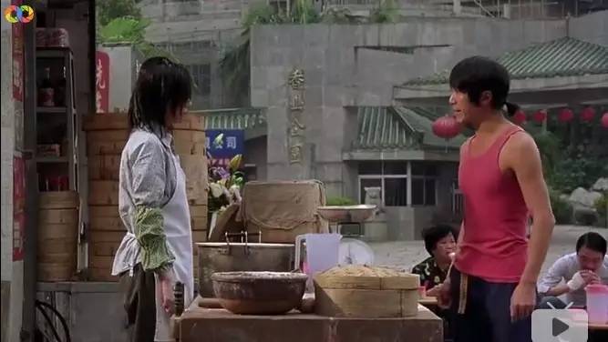 你愿意陪我走过春夏秋冬,你愿意陪我走一条很长的路吗中文