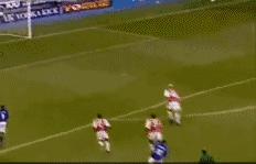 世界足坛五大任意球大师贝克汉姆,贝克汉姆十大变态进球动图