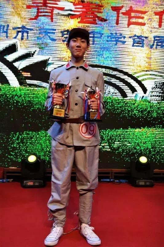 褰㈣薄璁捐澶ц禌瀛︽牎,鑱屾牎褰㈣薄璁捐澶ц禌