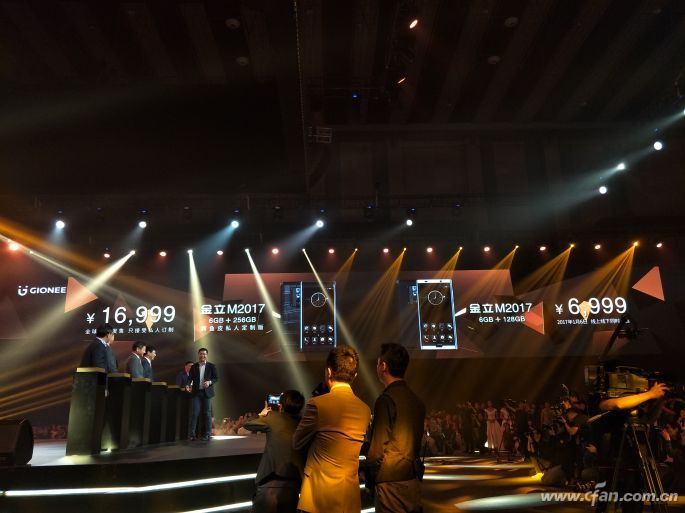 金立6999元,499元的金立手机2012年