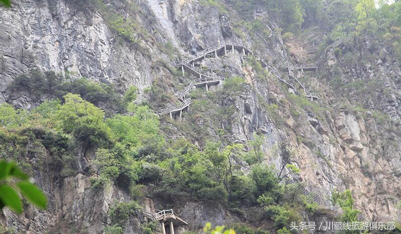 成都周边免费自驾游,成都周边游租车自驾多少钱一天