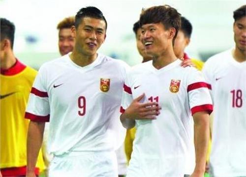 国青韦世豪,国青双子