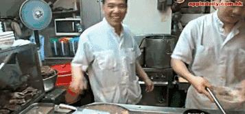 香港这家传统小吃牛肉汤店,明星经常光顾的香港牛腩店