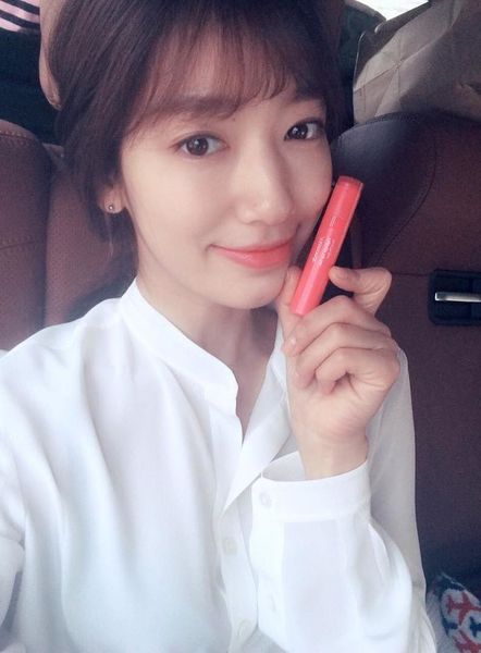 韩剧粉红色唇膏合集,盘点韩剧明星女主角同款口红