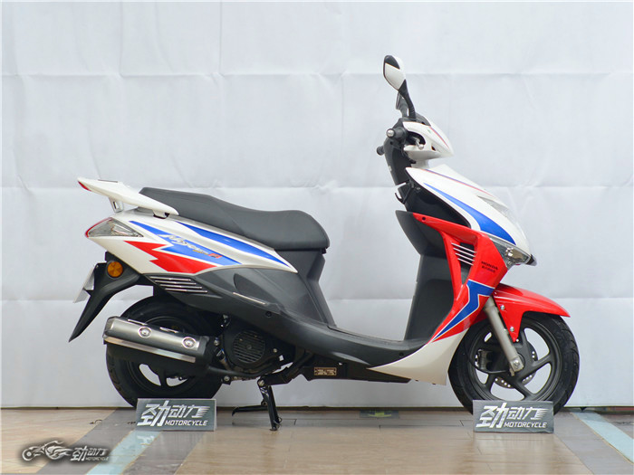 一万以内的踏板怎么选,一万以内性价比最高的踏板