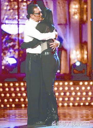 杨受成谢霆锋英皇集团庆典,英皇老板杨受成和谢霆锋