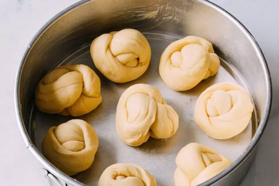 牛奶和酸奶哪个保护胃黏膜,纯牛奶和酸奶保护胃黏膜