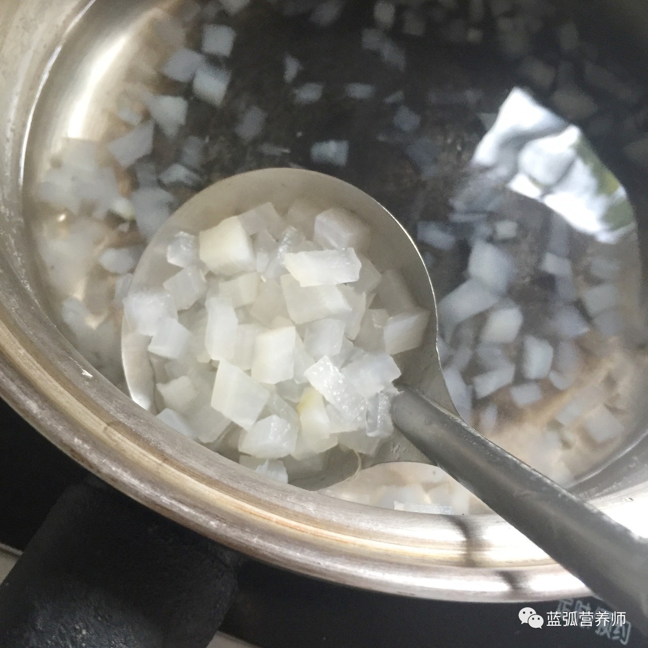 怎样吃萝卜可以消胀气,怎样吃萝卜消内热