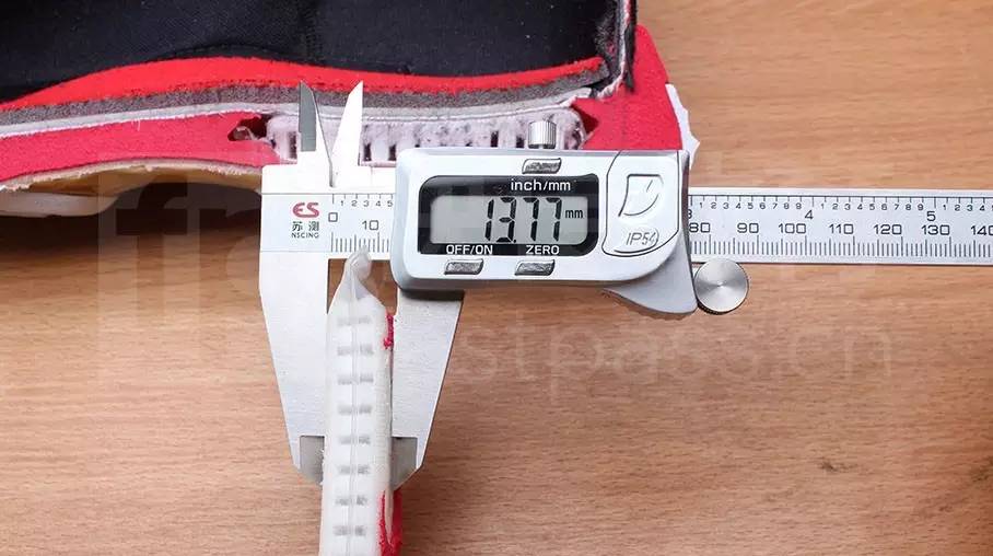 詹姆斯9ambassador,詹姆斯使节9适合后卫吗