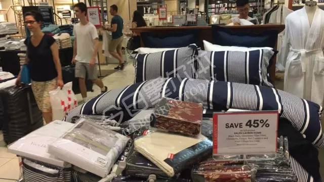 墨市BoxingDay现场:蔻驰5折!兰蔻YSL7折