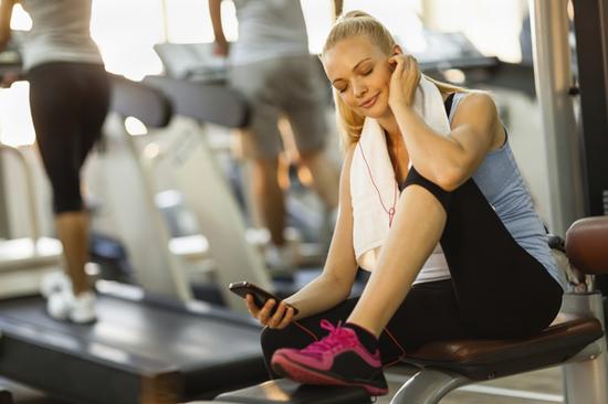 晚上睡觉前做运动减肥,减肥睡觉前吃鸡蛋好吗