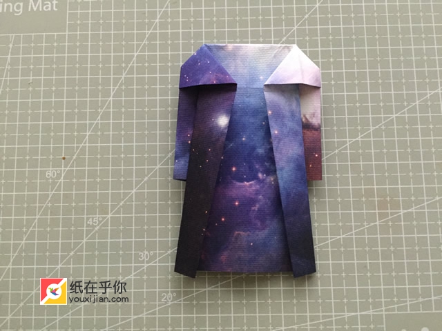 手工折纸衣服风衣,服饰折纸最简单的折法