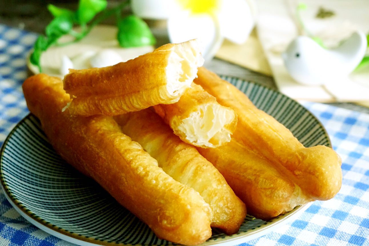 自己做的油条太硬了还可以怎么吃,自己做的油条结实