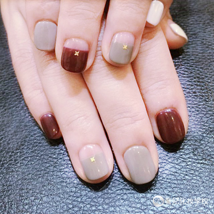手白的人适合的美甲图片欣赏,手白又好看的女生