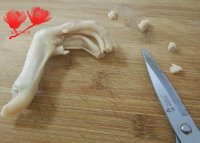 鸭掌和脱骨鸭掌,鸭掌脱骨的技巧