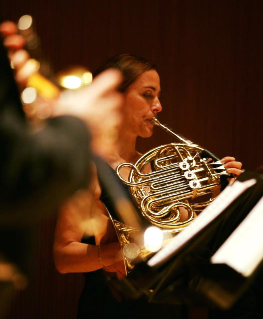 做核磁共振半道跑出来的多吗,做核磁共振途中为什么要推针水