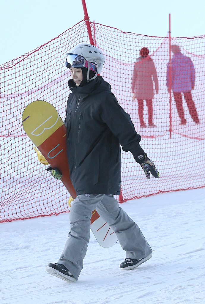 高级赛道单板滑雪全过程,单板滑雪滑雪视频