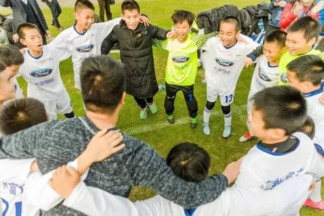 足球撬动的汽车江湖原来你玩的是这样的套路