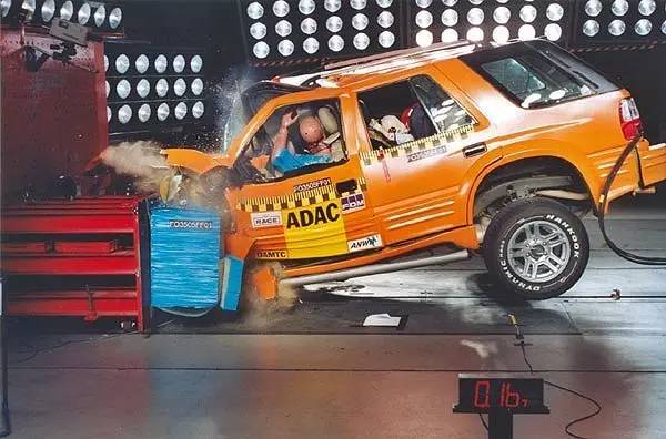 海外卖爆的中国车,那些年被撞的豪车