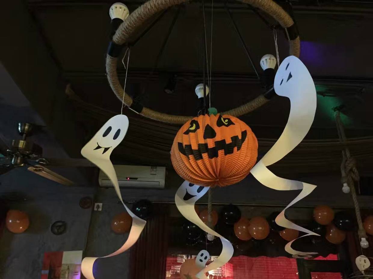 今年我住了40多家青年旅舍,这是我的见闻