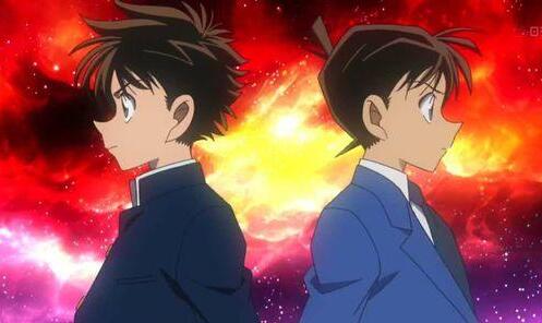 当青子看到基德和柯南同框时,新一和基德柯南片段