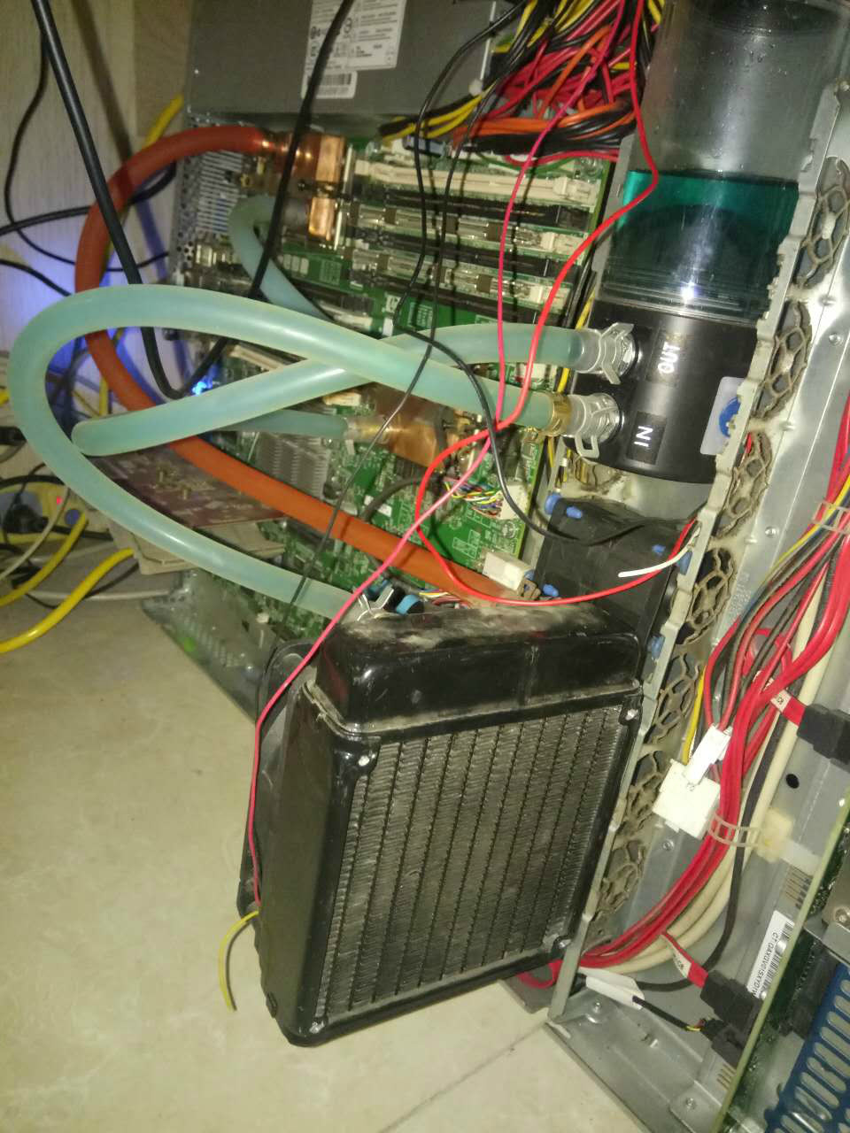 服务器机房水冷系统,hp工作站水冷系统