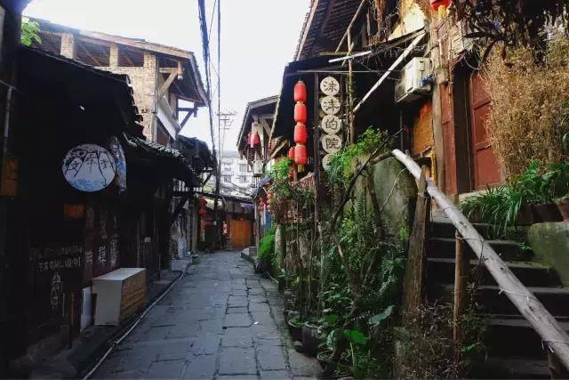 成安渝高速通车时间,成安渝高速畅通不