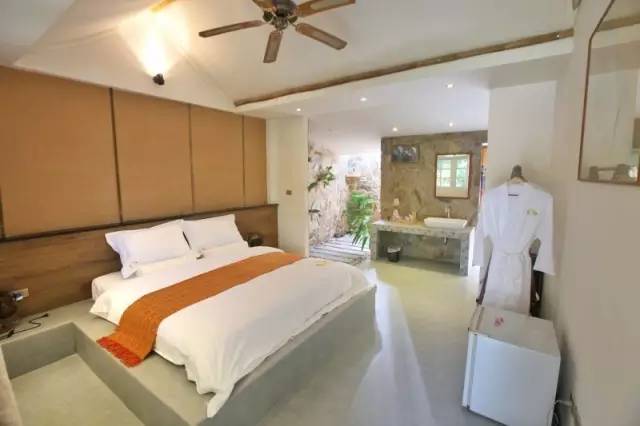 四川帅大叔暴改普吉岛民宿，用时4个月他活出了你最羡慕的样子