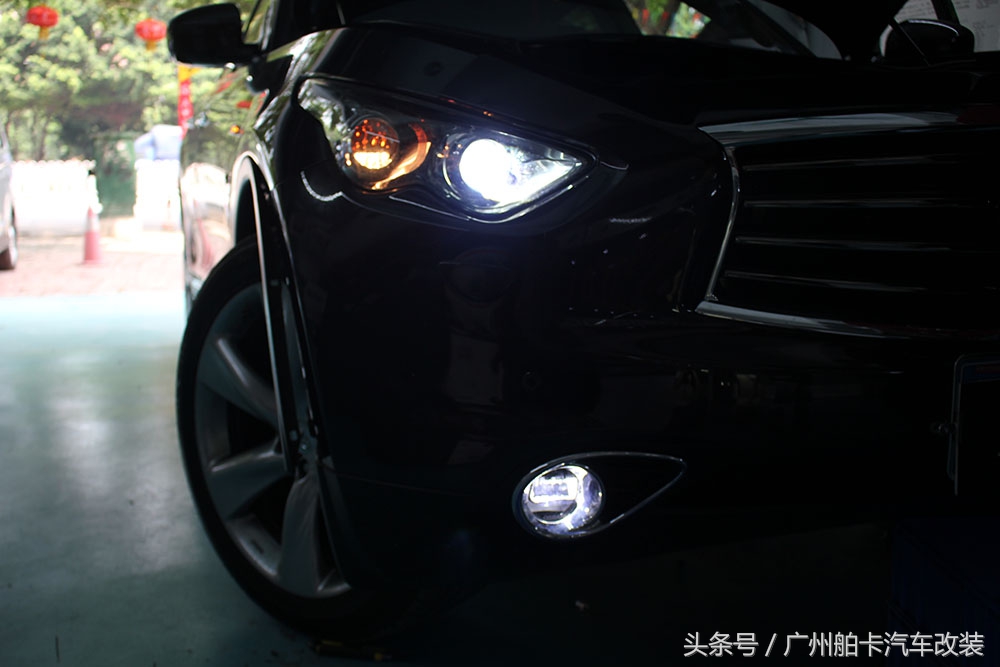 英菲尼迪qx70改装大灯总成,英菲尼迪qx70大灯改装