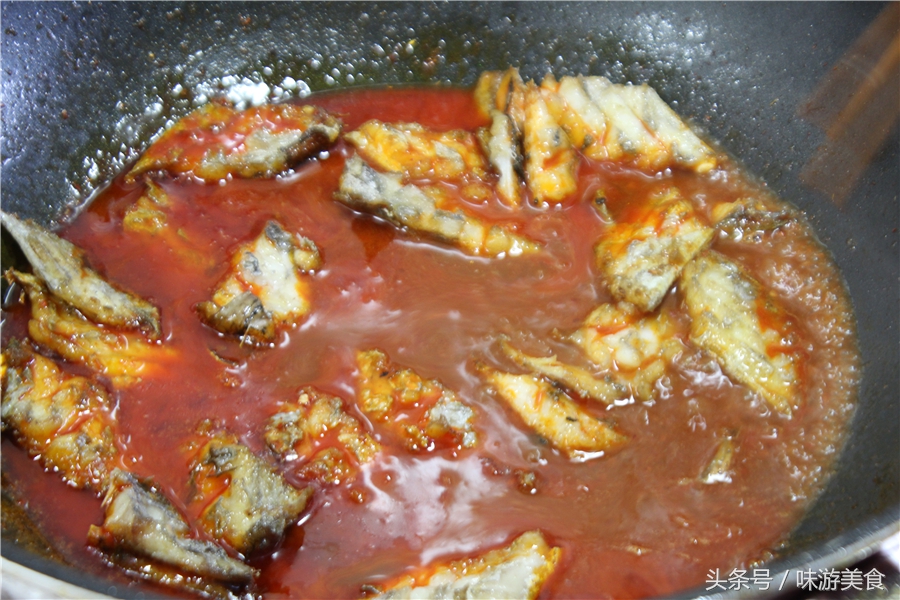 红烧带鱼怎么腌制好吃,红烧带鱼太腥怎么办