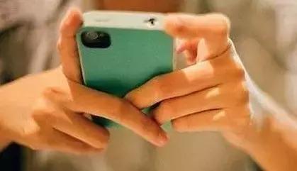 手机玩多了大拇指手腕痛,手机玩多了手指疼怎么缓解