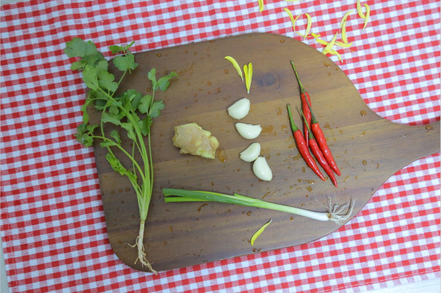 三碗私房菜,三杯鸡私房菜