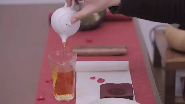 红茶红不红？用这个标准来判断茶质好坏靠谱么？