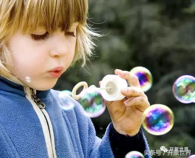 孩子三岁了流口水是怎么回事,孩子三周岁了还流口水是怎么回事