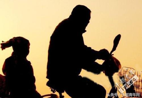 姊撳北娼ご濂冲効鍑哄珌,姊撳北娼ご鍑哄珌濂冲効