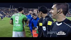 小孩与足球视频,足球与孩子们互动视频