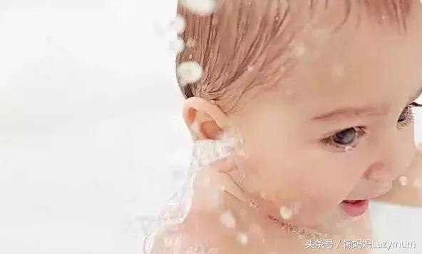 宝宝洗澡受凉初期怎么补救,宝宝洗澡最容易忽视的几件事