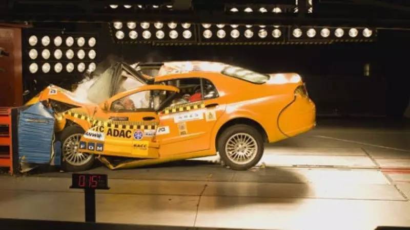 海外卖爆的中国车,那些年被撞的豪车