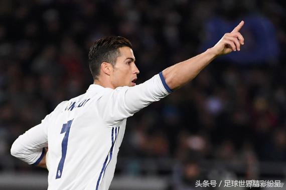 c罗在门前的冲击力,只会吃饼的球员